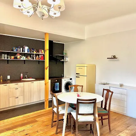 Hubane Ja Ruumikas Saunaga Korter Kesklinnas *